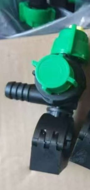 Conector izquierdo de 3/8'' para aguilon de hydrolavadora (copia)